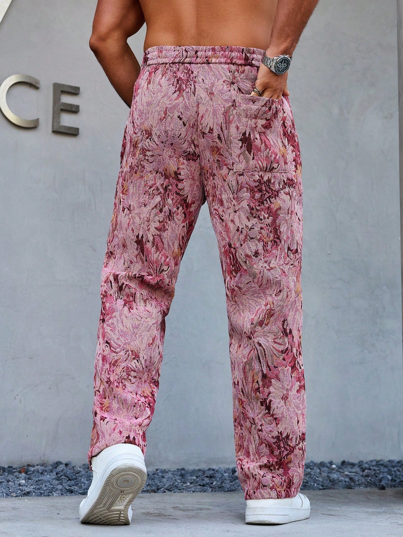 Pink Color Men’s Relaxed Fit Floral Print Casual Pants