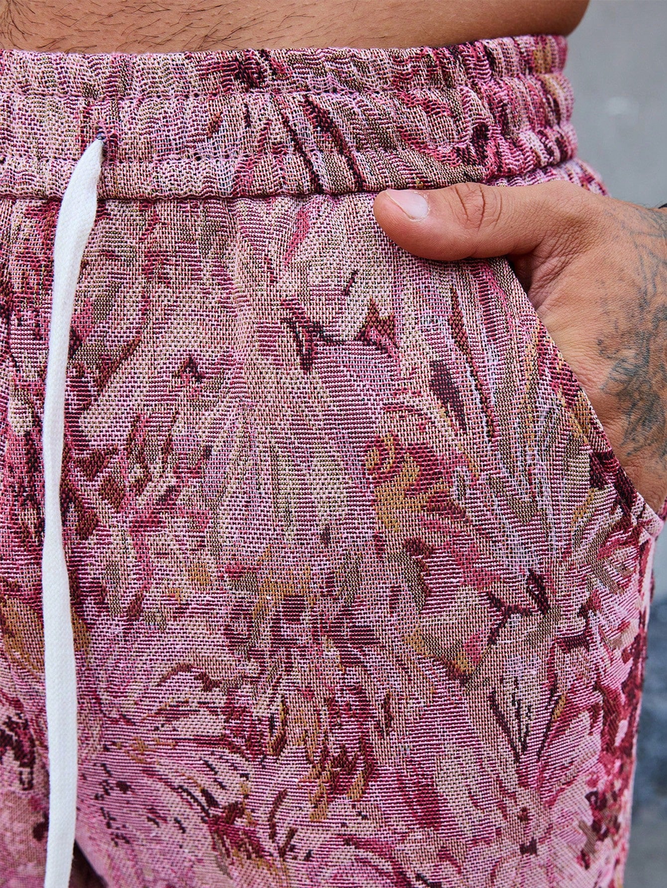 Pink Color Men’s Relaxed Fit Floral Print Casual Pants