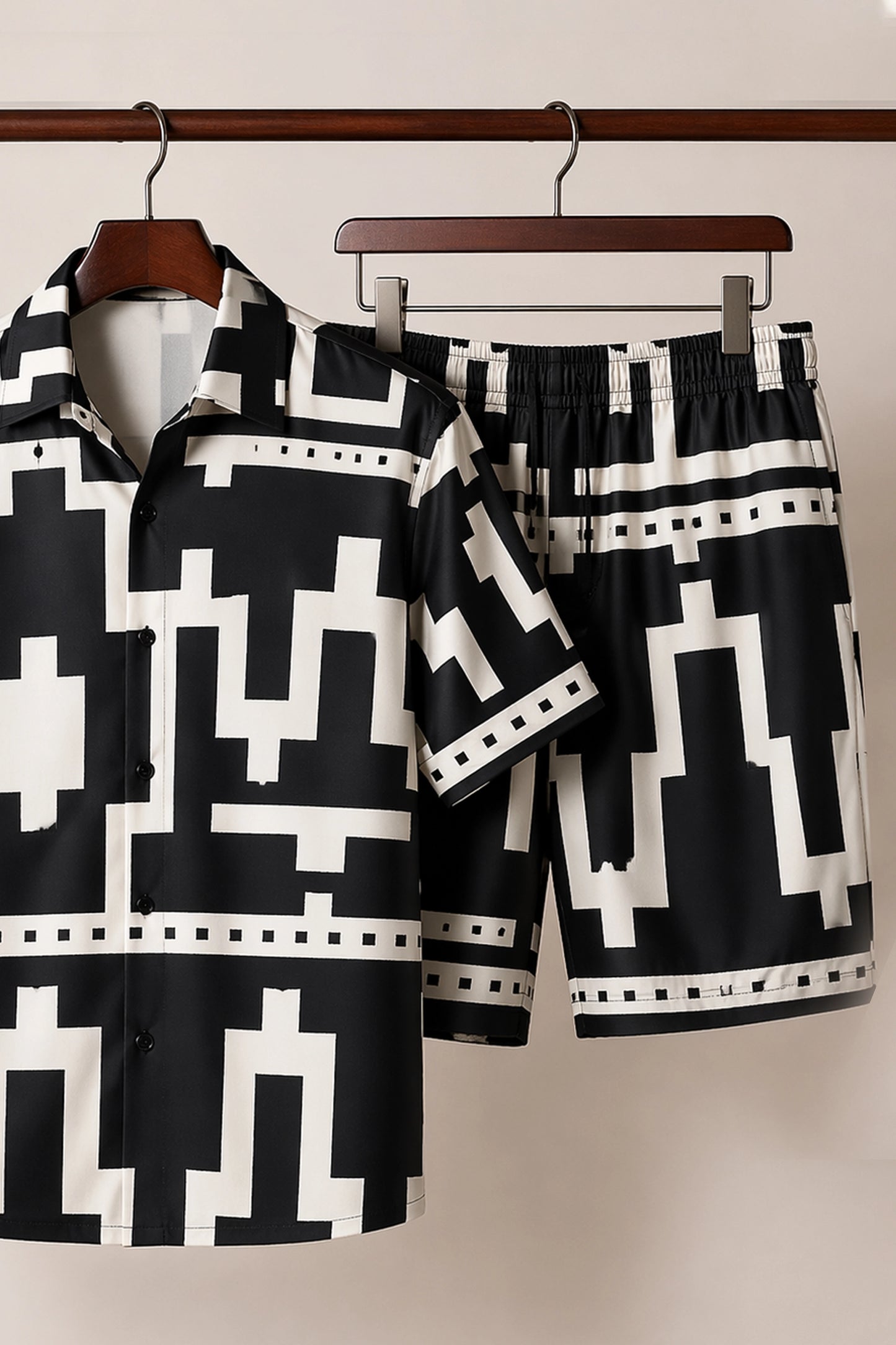 Black Pacman Half Pants Cords - XPCRDH